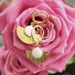 pétillante boucles d'oreilles en or fin et lait maternel